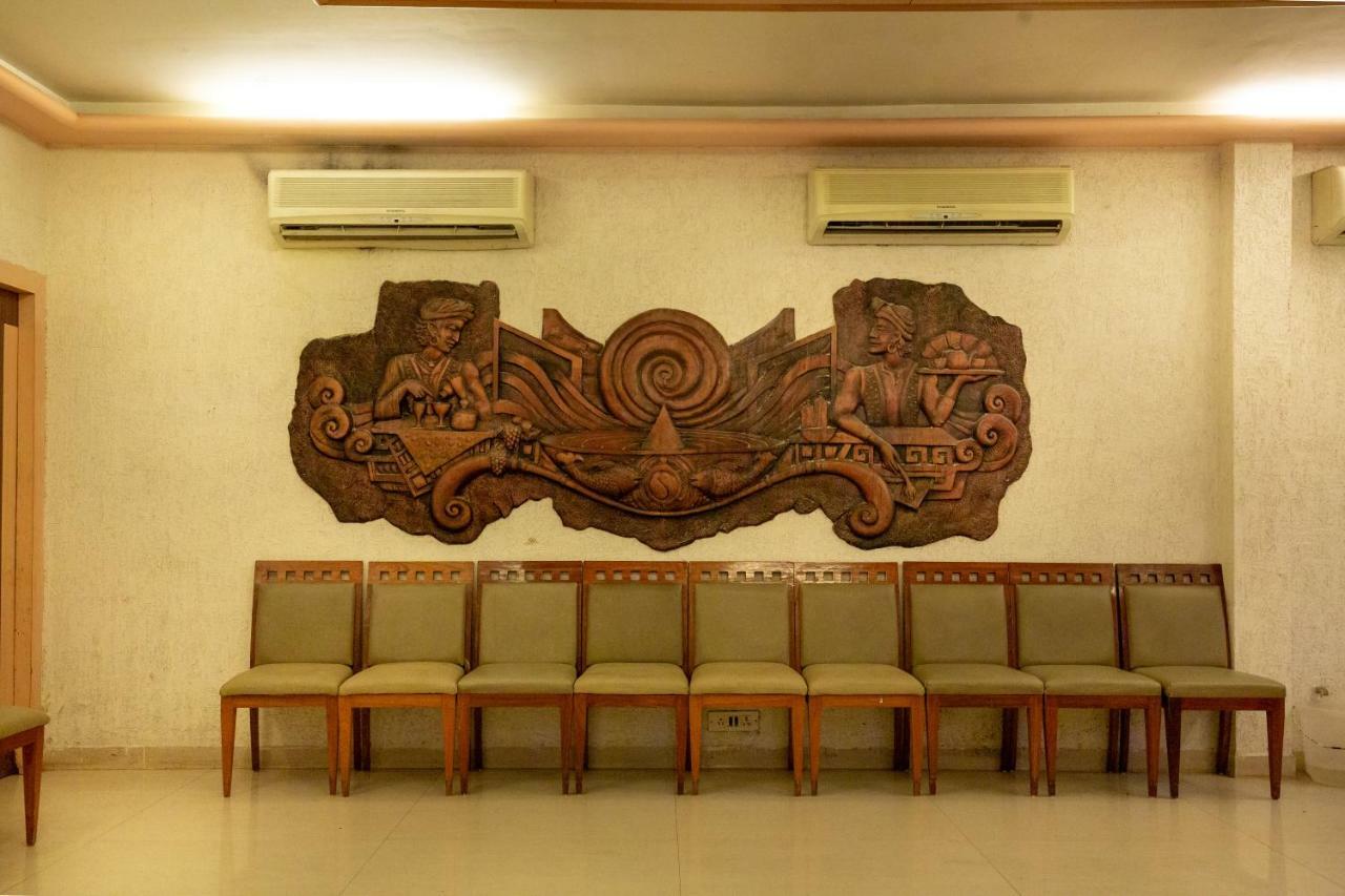 Sukh Hotel Bombay Exterior foto